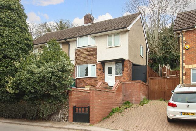 3 bed property, in Primrose Hill, £485,000