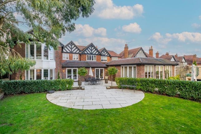 6 bed property, in Dovedale Road, £3,000,000