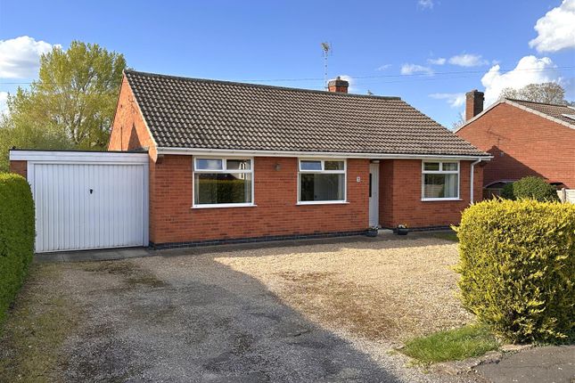 3 bed property, in North End, £300,000