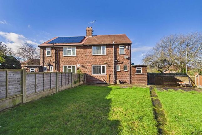 3 bed property, in Lumley Avenue, £190,000