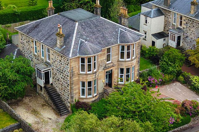 4 bed property, in Merkland, £310,000