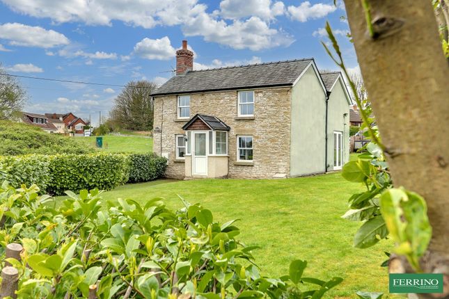 3 bed property, in (Large Garden), £425,000