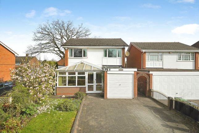 4 bed property, in Houndsfield Lane, £385,000