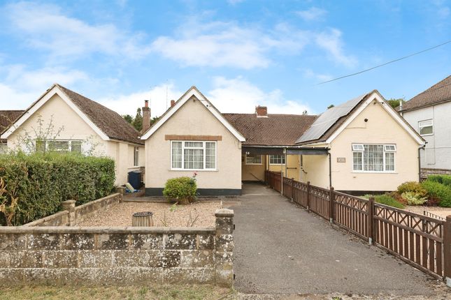 2 bed property, in Asheridge Road, £450,000
