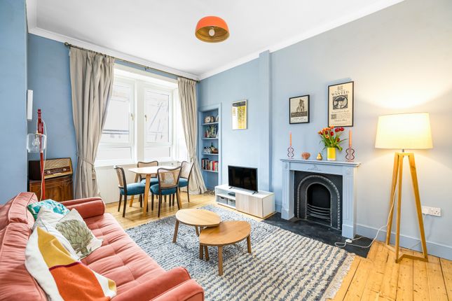 2 bed property, in 57/12 Dalmeny Street, £300,000