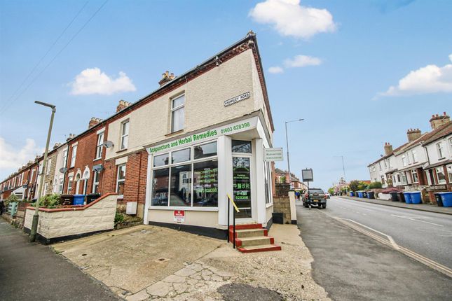 4 bed property, in Silver Road, £295,000