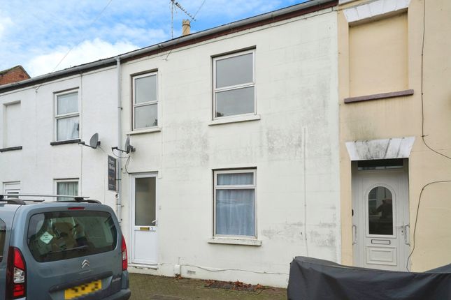3 bed property, in Charles Street, £295,000