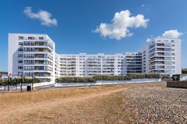 2 bed property, in Marine Drive, £350,000