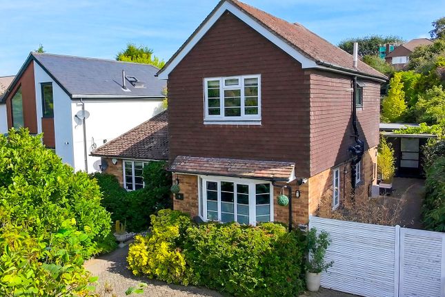 3 bed property, in Brook Lane, £800,000