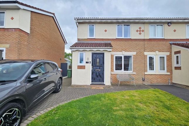2 bed property, in 9 Canmore Close, £239,950