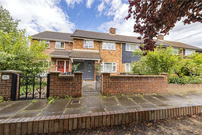 3 bed property, in Keats Way, £490,000