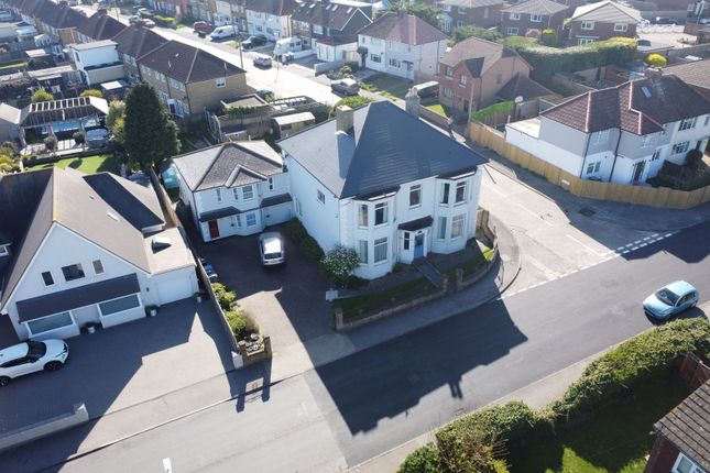 7 bed property, in St. Richards Road, £800,000