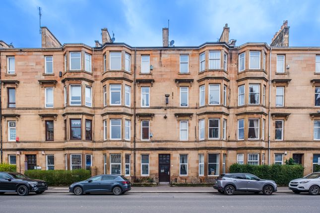 2 bed property, in Kilmarnock Road, £165,000