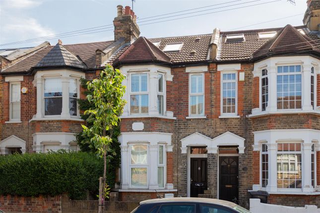 3 bed property, in Ashford Road, £700,000