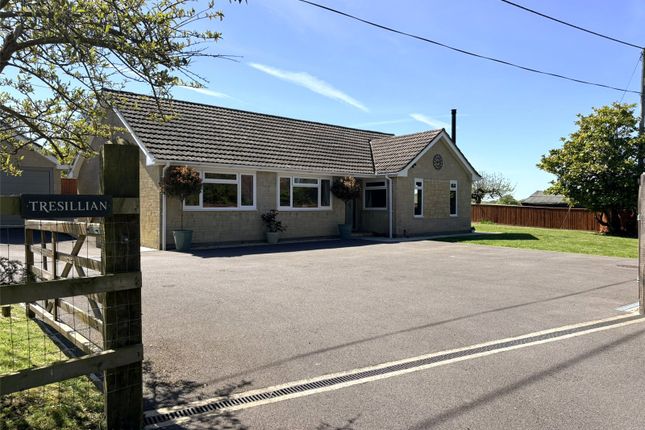 3 bed property, in Semley, £485,000