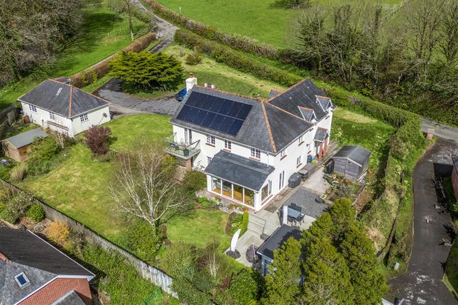 5 bed property, in Moorfields, £950,000