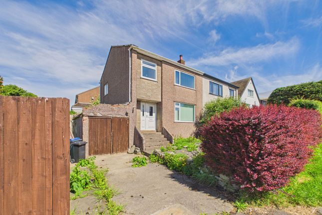 3 bed property, in Moor Road, £170,000