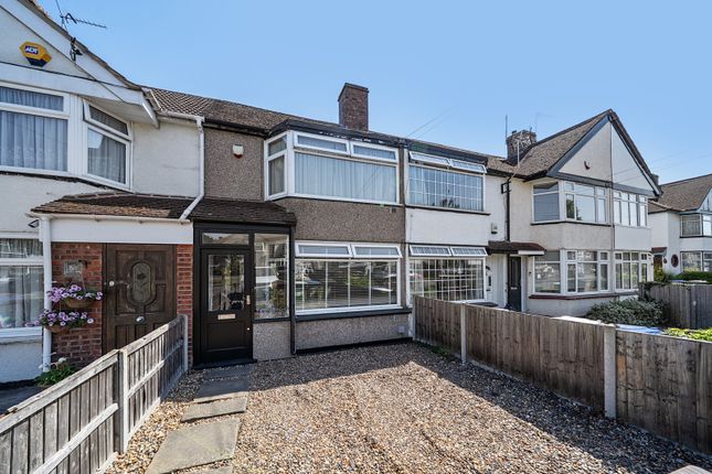 2 bed property, in Sherwood Park Avenue, £415,000