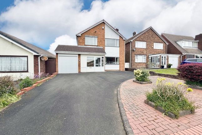 3 bed property, in Darbys Hill Road, £290,000