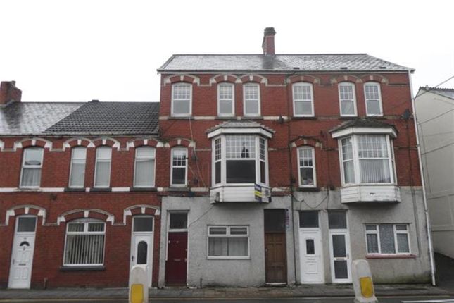 2 bed property, in Bethania Street, £45,000