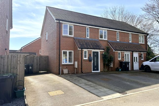 2 bed property, in The Bluebells, £235,000