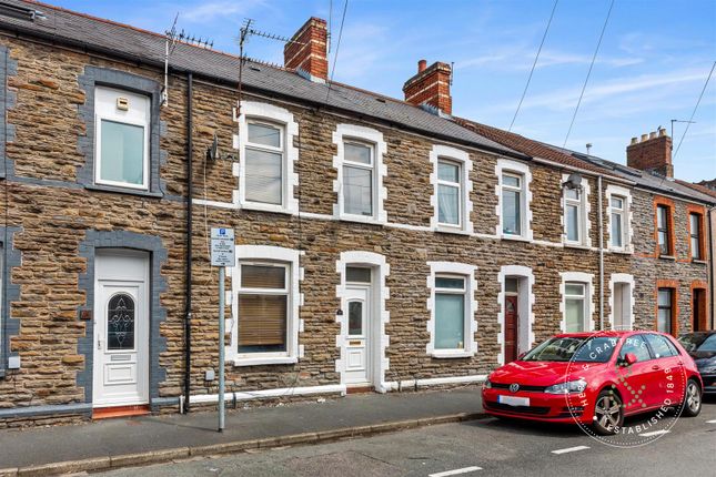 2 bed property, in Letty Street, £240,000