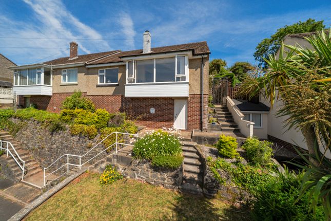 3 bed property, in Waterleat Avenue, £240,000