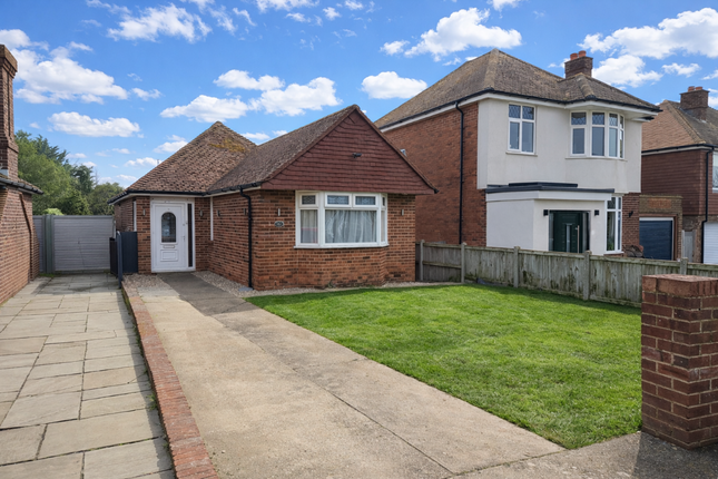 3 bed property, in Westbrook Avenue, £399,995
