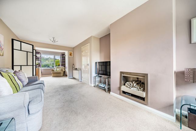 3 bed property, in Church Lane, £240,000
