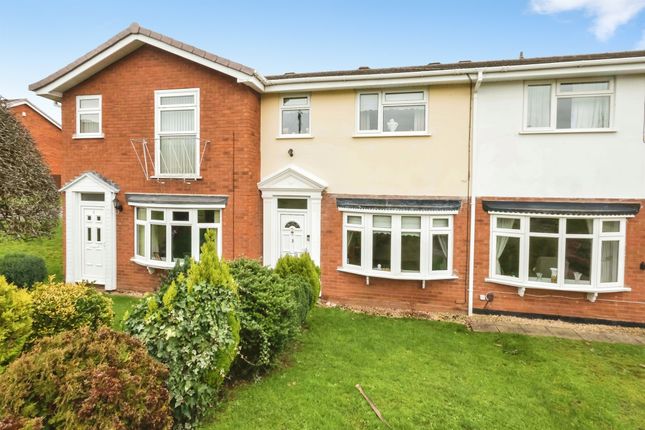 3 bed property, in Monteagle Drive, £220,000
