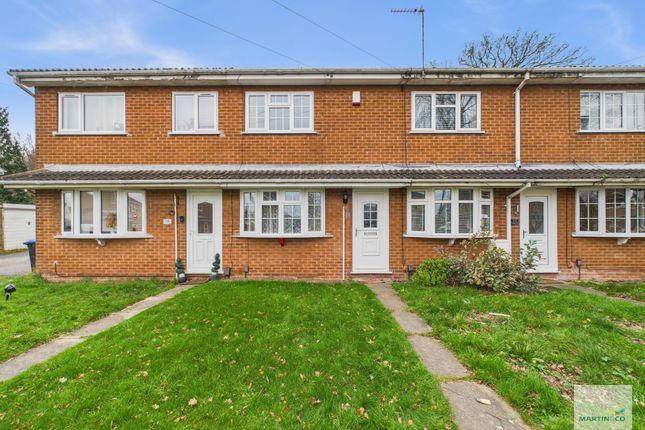 2 bed property, in Christchurch Road, £170,000