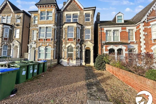 5 bed property, in Hatherley Road, £500,000