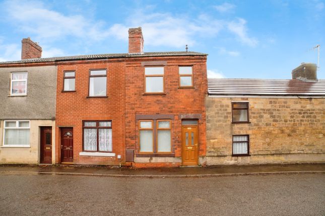 2 bed property, in High Street, £140,000