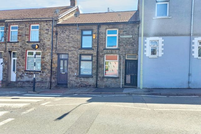 1 bed property, in 1 Swan Terrace, £15,000