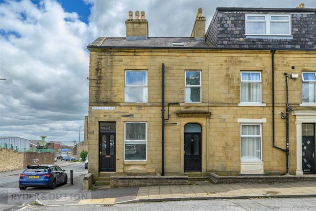 3 bed property, in Hampden Place, £120,000