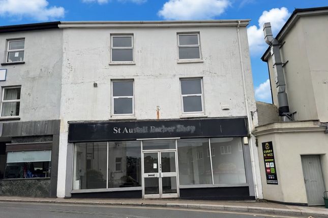 2 bed property, in Grants Walk, £140,000