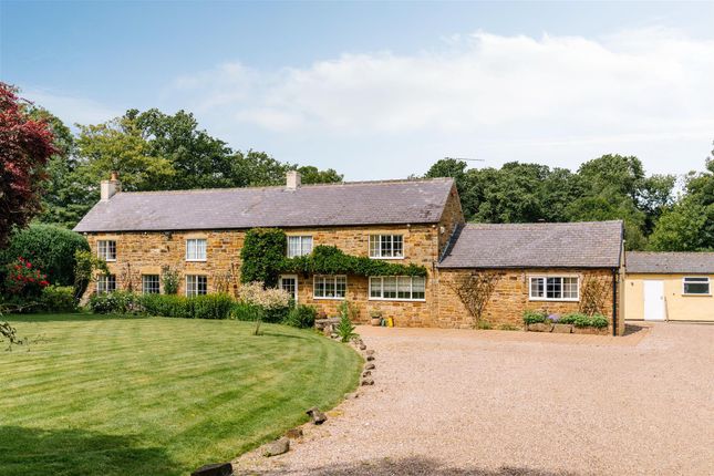 3 bed property, in Pond House, £1,150,000