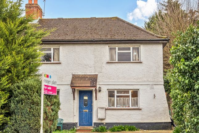 3 bed property, in Desborough Crescent, £400,000