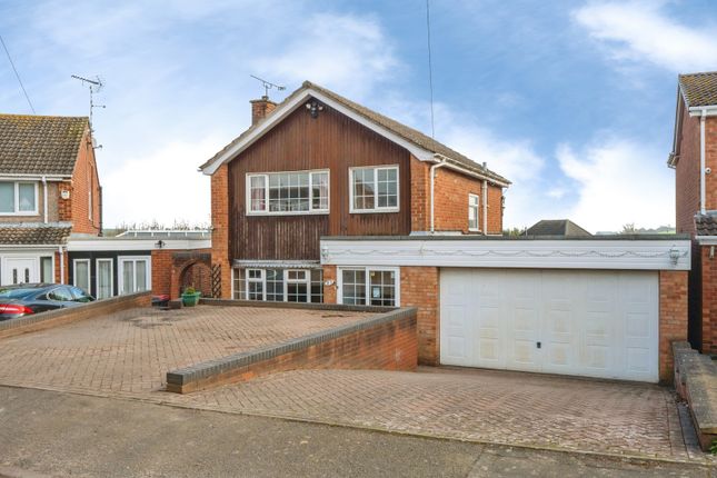 3 bed property, in Chaytor Road, £240,000
