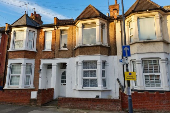 3 bed property, in 58A Herga Road, £220,000