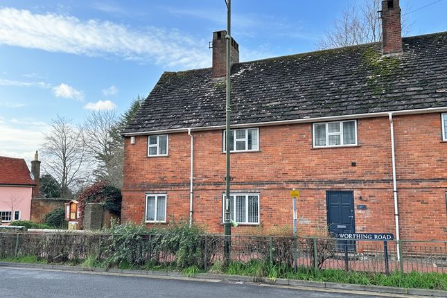 2 bed property, in Worthing Road, £300,000