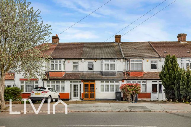 3 bed property, in Harrington Road, £475,000