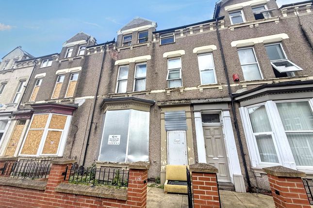 1 bed property, in Hartington Road, £5,000