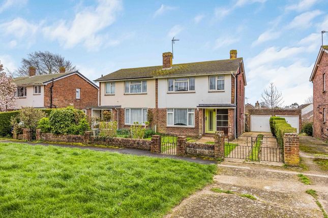 3 bed property, in Birch Tree Close, £369,000