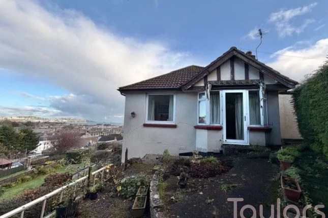 2 bed property, in Primley Park, £219,950