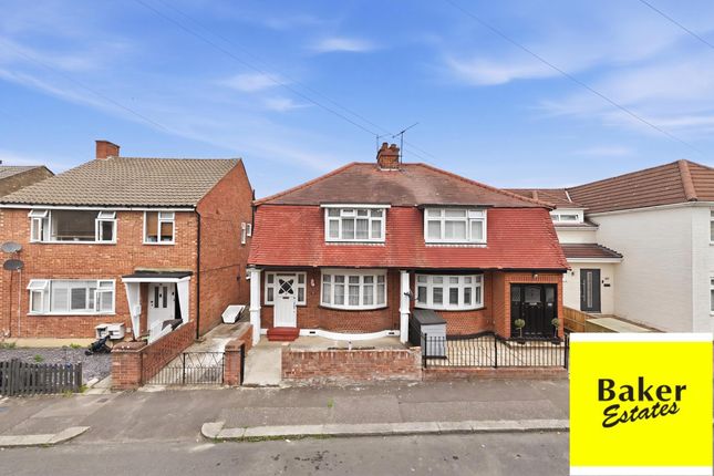 3 bed property, in Brunel Road, £595,000