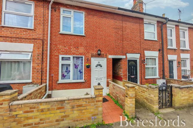 2 bed property, in Albert Street, £225,000