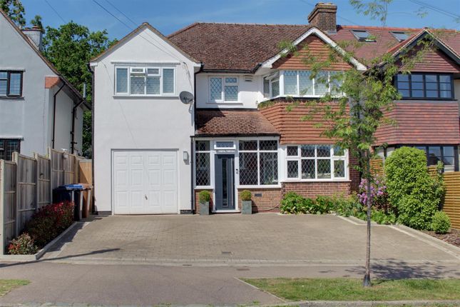 5 bed property, in Moffats Lane, £1,199,950