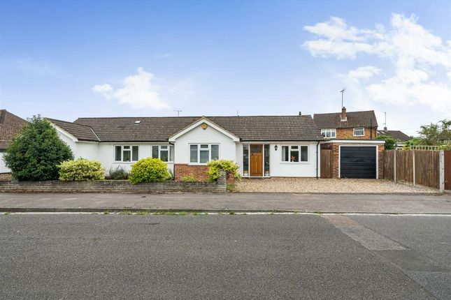 3 bed property, in Ray Lea Road, £780,000