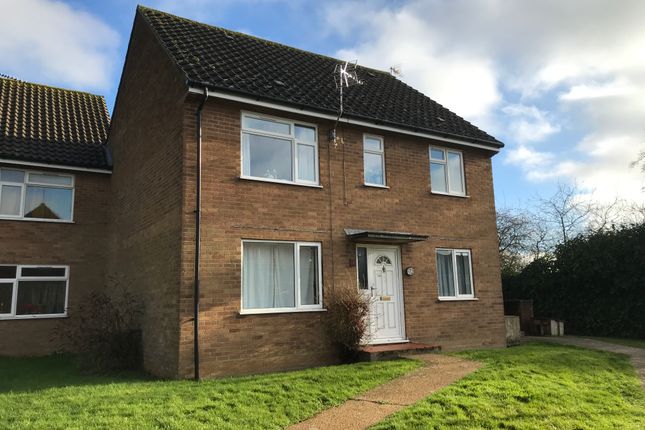 2 bed property, in St. Peters Road, £120,000